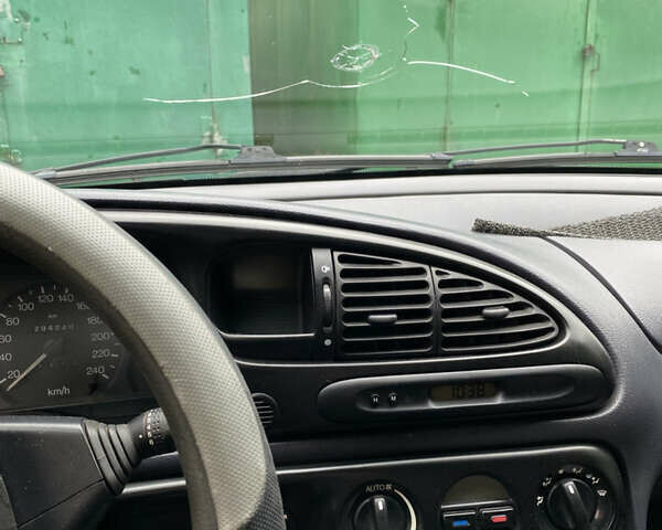 Зеленый Форд Мондео, объемом двигателя 1.8 л и пробегом 294 тыс. км за 2200 $, фото 10 на Automoto.ua