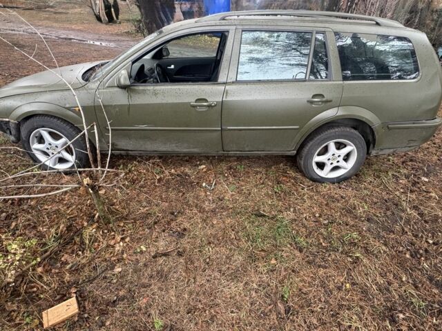 Зелений Форд Мондео, об'ємом двигуна 2 л та пробігом 300 тис. км за 833 $, фото 4 на Automoto.ua