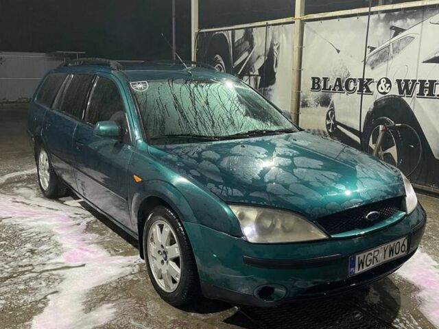 Зеленый Форд Мондео, объемом двигателя 2 л и пробегом 300 тыс. км за 1800 $, фото 1 на Automoto.ua