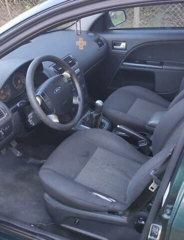 Форд Мондео 2004 в Луцке на Automoto.ua Зеленый Форд Мондео, объемом двигателя 2 л и пробегом 330 тыс. км за 3500 $, фото 1 на Automoto.ua