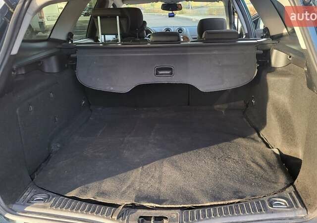 Зеленый Форд Мондео, объемом двигателя 2 л и пробегом 343 тыс. км за 6200 $, фото 4 на Automoto.ua