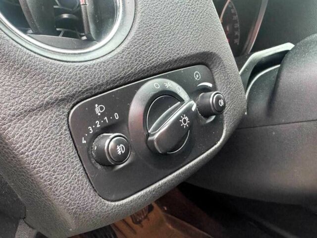 Зеленый Форд Мондео, объемом двигателя 2 л и пробегом 343 тыс. км за 6190 $, фото 21 на Automoto.ua