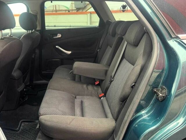 Зеленый Форд Мондео, объемом двигателя 2 л и пробегом 343 тыс. км за 6190 $, фото 9 на Automoto.ua