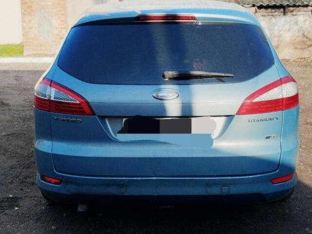 Зеленый Форд Мондео, объемом двигателя 2 л и пробегом 2 тыс. км за 2700 $, фото 1 на Automoto.ua