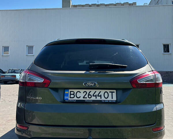 Зелений Форд Мондео, об'ємом двигуна 1.6 л та пробігом 286 тис. км за 8200 $, фото 6 на Automoto.ua