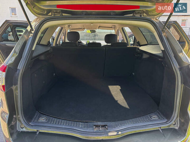 Зелений Форд Мондео, об'ємом двигуна 1.6 л та пробігом 286 тис. км за 8200 $, фото 14 на Automoto.ua