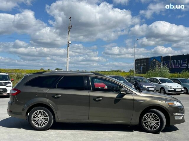 Зелений Форд Мондео, об'ємом двигуна 1.6 л та пробігом 287 тис. км за 8690 $, фото 44 на Automoto.ua