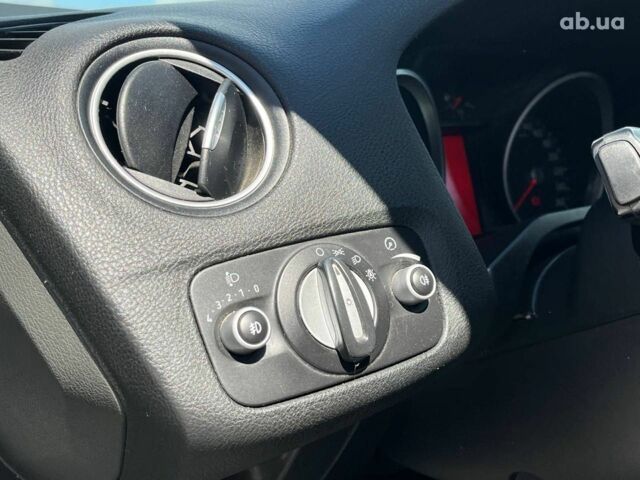 Зелений Форд Мондео, об'ємом двигуна 1.6 л та пробігом 287 тис. км за 8690 $, фото 32 на Automoto.ua