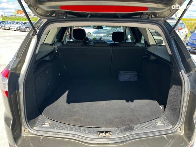 Зелений Форд Мондео, об'ємом двигуна 1.6 л та пробігом 287 тис. км за 8690 $, фото 14 на Automoto.ua