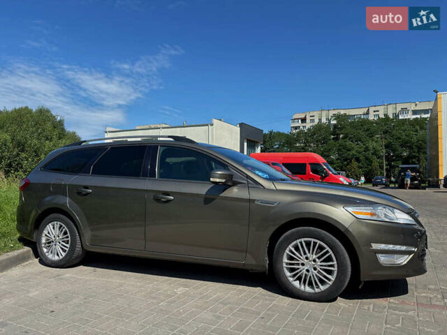 Зелений Форд Мондео, об'ємом двигуна 1.6 л та пробігом 286 тис. км за 8200 $, фото 11 на Automoto.ua