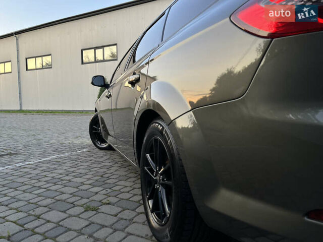 Зелений Форд Мондео, об'ємом двигуна 1.6 л та пробігом 198 тис. км за 8300 $, фото 11 на Automoto.ua