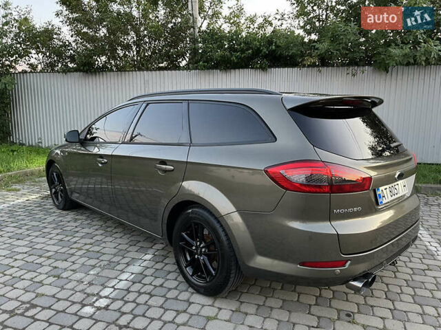 Зелений Форд Мондео, об'ємом двигуна 1.6 л та пробігом 198 тис. км за 8300 $, фото 19 на Automoto.ua