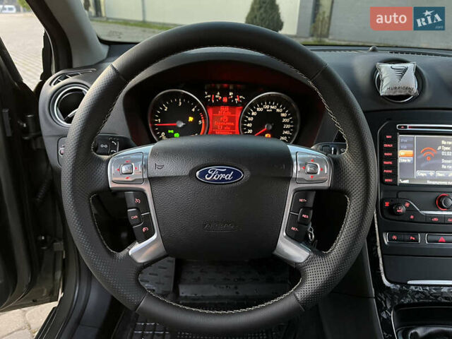 Зелений Форд Мондео, об'ємом двигуна 1.6 л та пробігом 198 тис. км за 8300 $, фото 34 на Automoto.ua