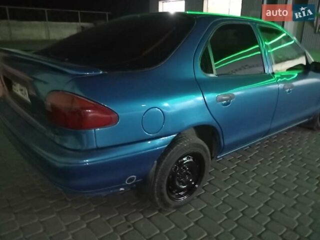 Зеленый Форд Мондео, объемом двигателя 1.6 л и пробегом 165 тыс. км за 1650 $, фото 7 на Automoto.ua