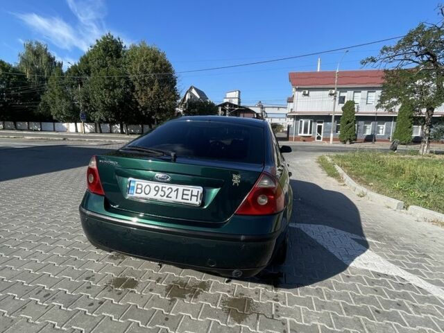 Зеленый Форд Мондео, объемом двигателя 1.8 л и пробегом 200 тыс. км за 3400 $, фото 1 на Automoto.ua
