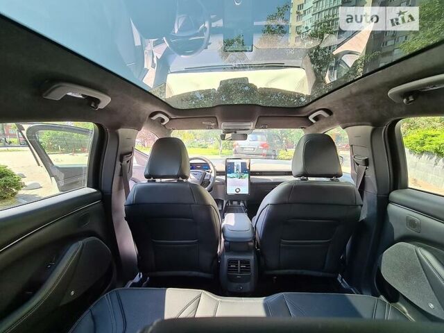 Білий Форд Mustang Mach-E, об'ємом двигуна 0 л та пробігом 48 тис. км за 24800 $, фото 8 на Automoto.ua