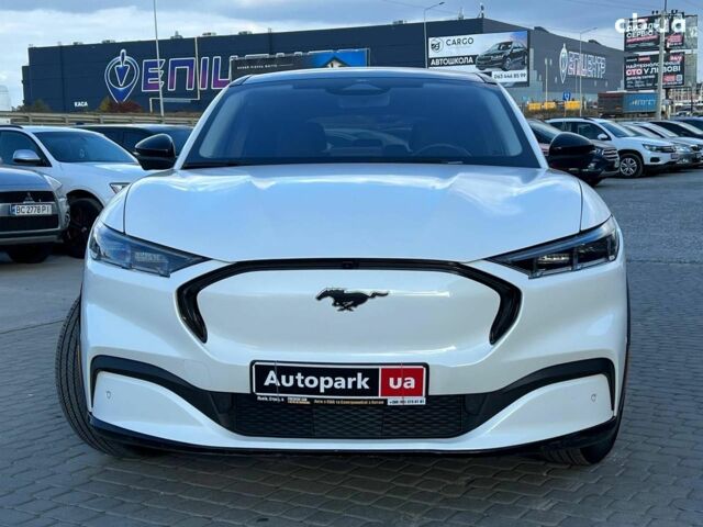 Белый Форд Mustang Mach-E, объемом двигателя 0 л и пробегом 55 тыс. км за 27590 $, фото 1 на Automoto.ua
