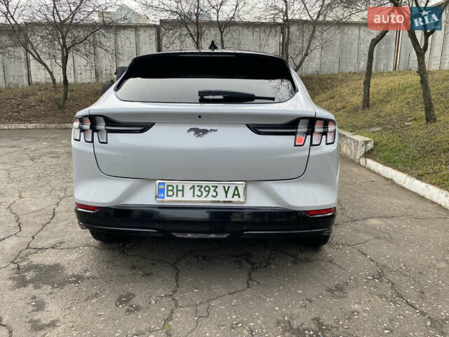 Білий Форд Mustang Mach-E, об'ємом двигуна 0 л та пробігом 38 тис. км за 25000 $, фото 8 на Automoto.ua