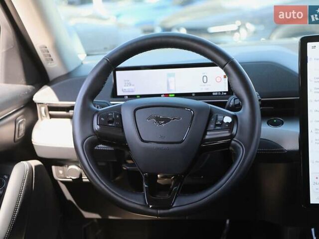 Белый Форд Mustang Mach-E, объемом двигателя 0 л и пробегом 67 тыс. км за 27500 $, фото 14 на Automoto.ua