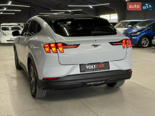 Белый Форд Mustang Mach-E, объемом двигателя 0 л и пробегом 228 тыс. км за 19900 $, фото 36 на Automoto.ua