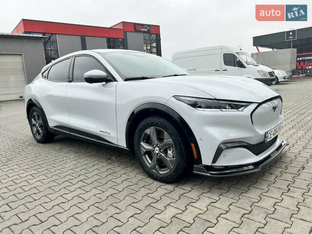 Белый Форд Mustang Mach-E, объемом двигателя 0 л и пробегом 67 тыс. км за 30000 $, фото 10 на Automoto.ua
