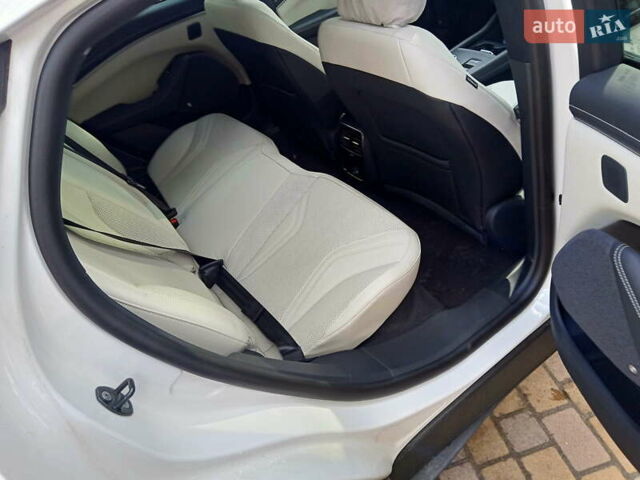 Белый Форд Mustang Mach-E, объемом двигателя 0 л и пробегом 26 тыс. км за 34900 $, фото 28 на Automoto.ua