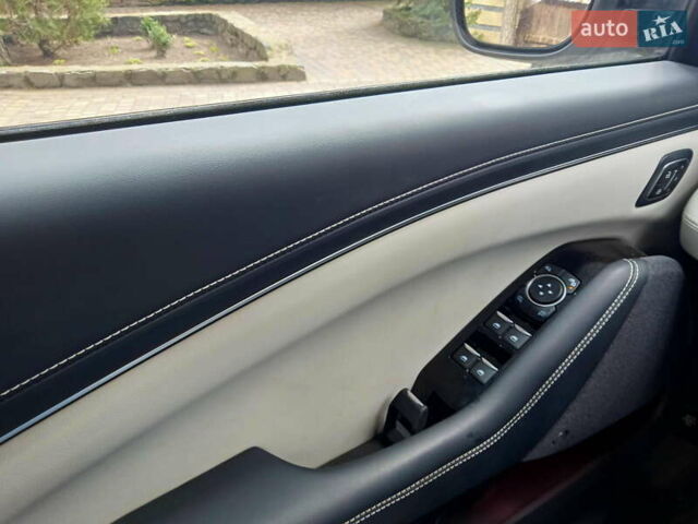 Белый Форд Mustang Mach-E, объемом двигателя 0 л и пробегом 26 тыс. км за 34900 $, фото 14 на Automoto.ua