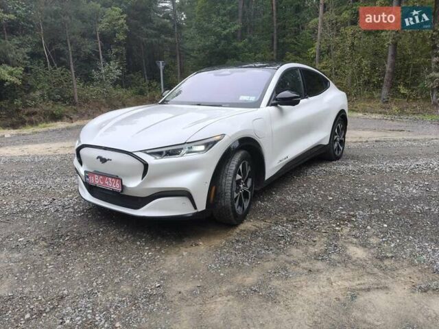 Білий Форд Mustang Mach-E, об'ємом двигуна 0 л та пробігом 116 тис. км за 21950 $, фото 15 на Automoto.ua
