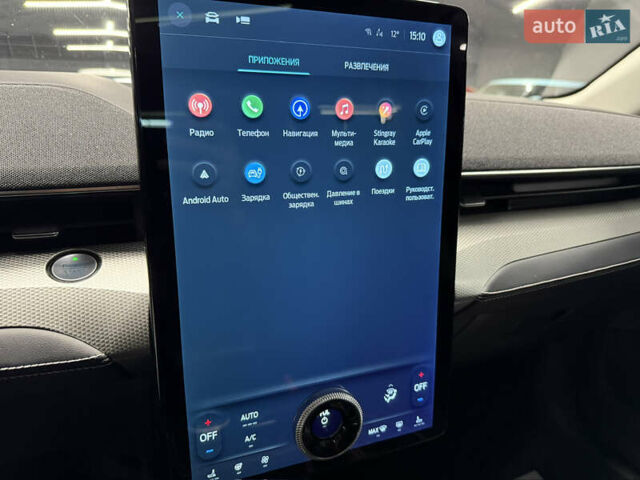 Белый Форд Mustang Mach-E, объемом двигателя 0 л и пробегом 228 тыс. км за 19900 $, фото 82 на Automoto.ua