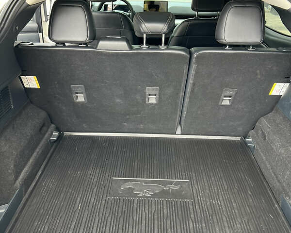 Білий Форд Mustang Mach-E, об'ємом двигуна 0 л та пробігом 34 тис. км за 27400 $, фото 16 на Automoto.ua