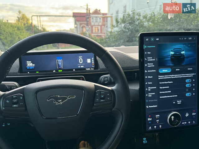 Белый Форд Mustang Mach-E, объемом двигателя 0 л и пробегом 74 тыс. км за 23500 $, фото 18 на Automoto.ua