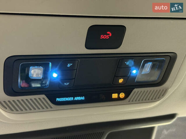 Белый Форд Mustang Mach-E, объемом двигателя 0 л и пробегом 228 тыс. км за 19900 $, фото 73 на Automoto.ua