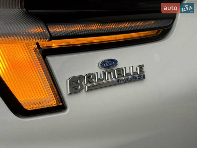 Белый Форд Mustang Mach-E, объемом двигателя 0 л и пробегом 59 тыс. км за 21950 $, фото 43 на Automoto.ua