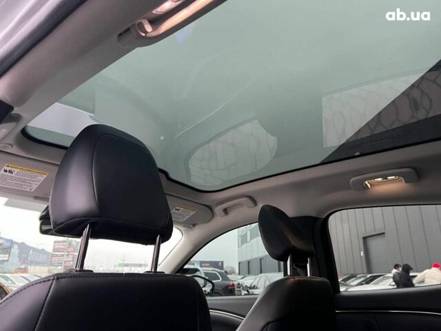 Белый Форд Mustang Mach-E, объемом двигателя 0 л и пробегом 80 тыс. км за 26640 $, фото 32 на Automoto.ua