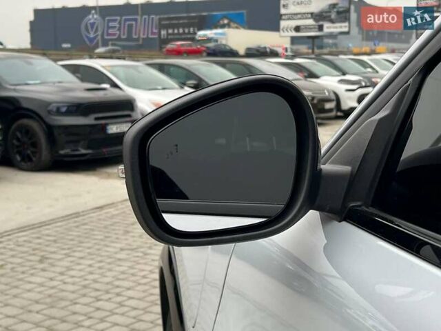 Белый Форд Mustang Mach-E, объемом двигателя 0 л и пробегом 80 тыс. км за 26640 $, фото 13 на Automoto.ua