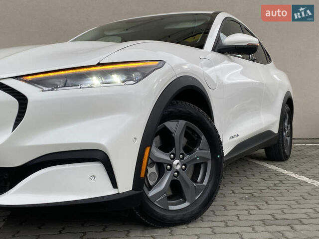 Білий Форд Mustang Mach-E, об'ємом двигуна 0 л та пробігом 58 тис. км за 22450 $, фото 29 на Automoto.ua