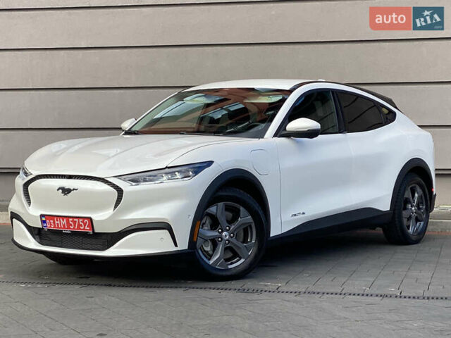 Белый Форд Mustang Mach-E, объемом двигателя 0 л и пробегом 58 тыс. км за 22950 $, фото 21 на Automoto.ua