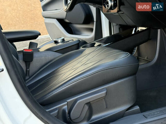 Белый Форд Mustang Mach-E, объемом двигателя 0 л и пробегом 60 тыс. км за 22200 $, фото 65 на Automoto.ua