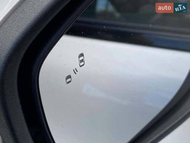 Белый Форд Mustang Mach-E, объемом двигателя 0 л и пробегом 58 тыс. км за 22950 $, фото 29 на Automoto.ua