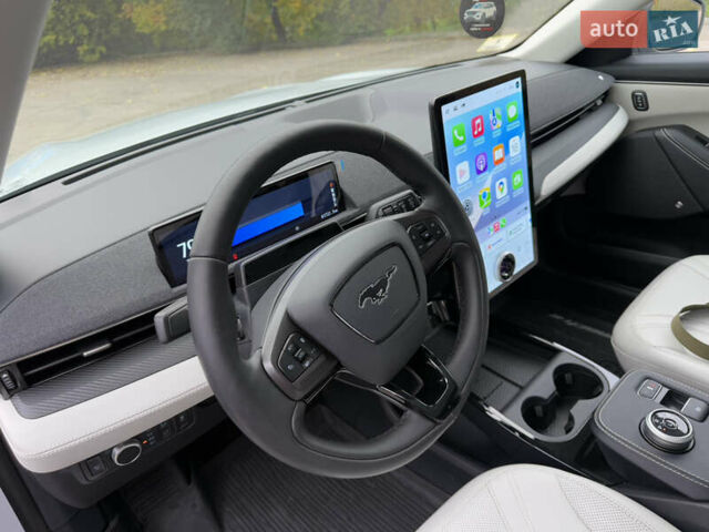 Форд Mustang Mach-E 2022 в Ровно на Automoto.ua Белый Форд Mustang Mach-E, объемом двигателя 0 л и пробегом 75 тыс. км за 23700 $, фото 51 на Automoto.ua