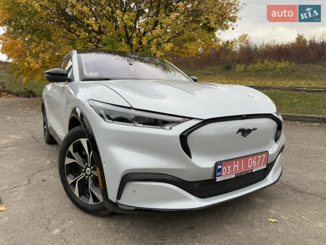 Форд Mustang Mach-E 2022 в Ровно на Automoto.ua Белый Форд Mustang Mach-E, объемом двигателя 0 л и пробегом 75 тыс. км за 23700 $, фото 5 на Automoto.ua
