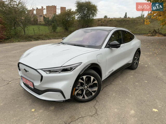 Форд Mustang Mach-E 2022 в Ровно на Automoto.ua Белый Форд Mustang Mach-E, объемом двигателя 0 л и пробегом 75 тыс. км за 23700 $, фото 27 на Automoto.ua