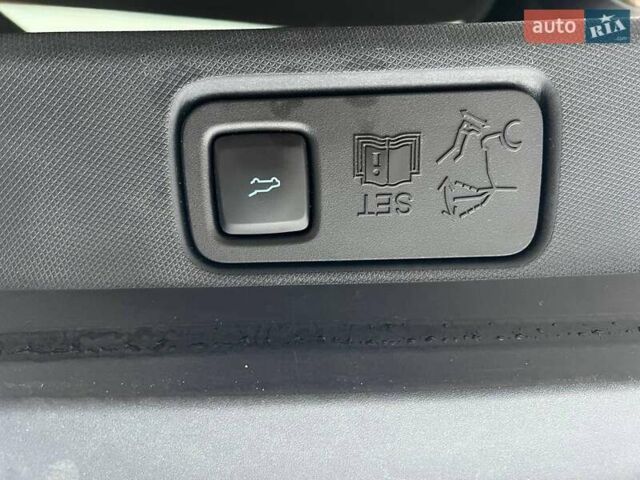 Белый Форд Mustang Mach-E, объемом двигателя 0 л и пробегом 80 тыс. км за 26640 $, фото 34 на Automoto.ua