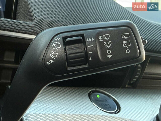 Белый Форд Mustang Mach-E, объемом двигателя 0 л и пробегом 60 тыс. км за 22200 $, фото 78 на Automoto.ua