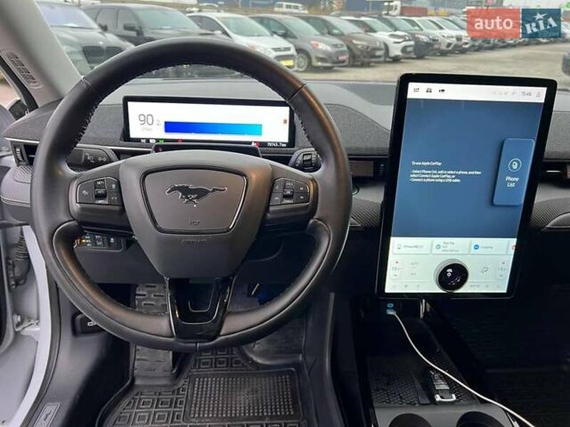 Белый Форд Mustang Mach-E, объемом двигателя 0 л и пробегом 80 тыс. км за 26640 $, фото 17 на Automoto.ua