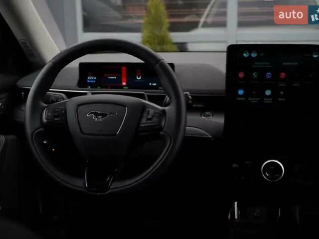 Белый Форд Mustang Mach-E, объемом двигателя 0 л и пробегом 42 тыс. км за 32500 $, фото 11 на Automoto.ua