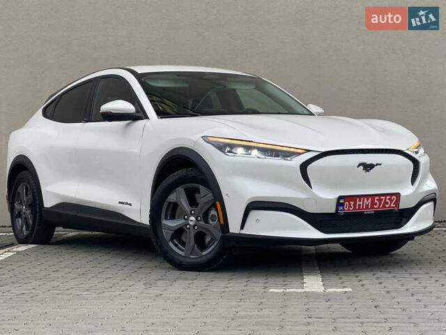 Білий Форд Mustang Mach-E, об'ємом двигуна 0 л та пробігом 58 тис. км за 22450 $, фото 1 на Automoto.ua