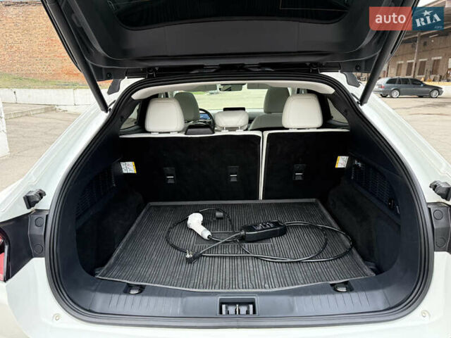 Білий Форд Mustang Mach-E, об'ємом двигуна 0 л та пробігом 61 тис. км за 23500 $, фото 17 на Automoto.ua