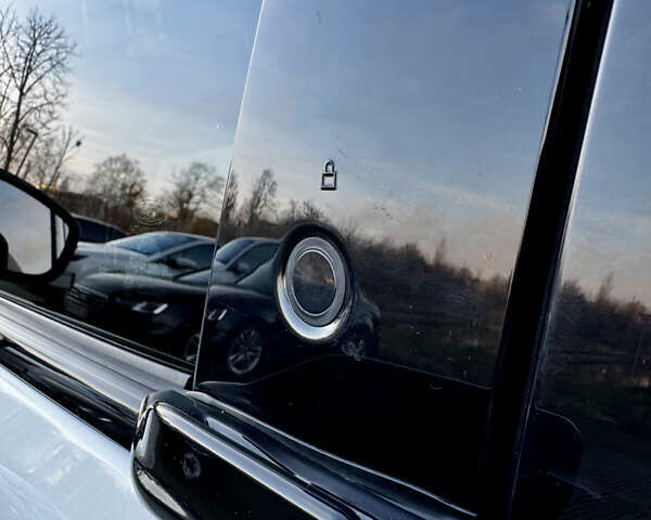 Білий Форд Mustang Mach-E, об'ємом двигуна 0 л та пробігом 42 тис. км за 25300 $, фото 16 на Automoto.ua