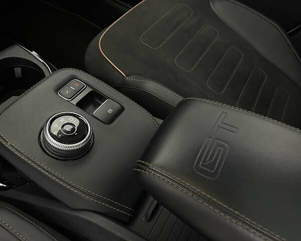 Белый Форд Mustang Mach-E, объемом двигателя 0 л и пробегом 39 тыс. км за 32500 $, фото 9 на Automoto.ua